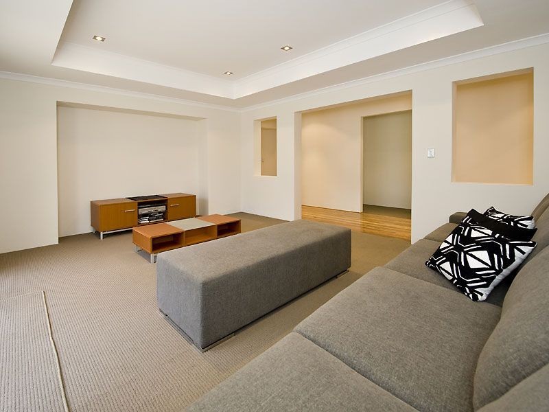 120 Columbia Parkway, Piara Waters WA 6112