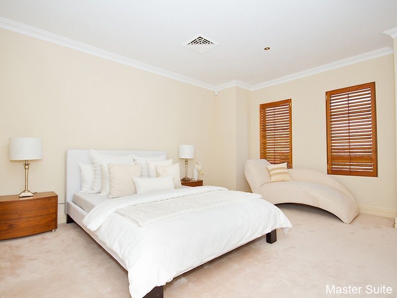 109 Southacre Drive, Canning Vale WA 6155