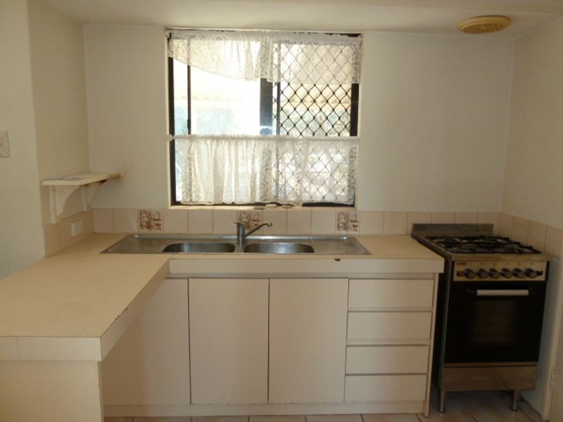 25 Mariana Close, Maddington WA 6109