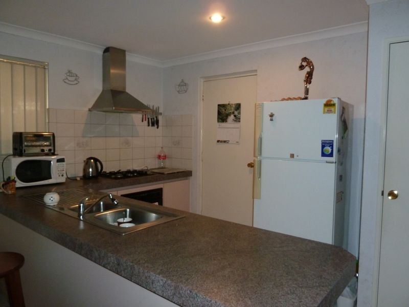 30 Blakemore Retreat, Huntingdale WA 6110