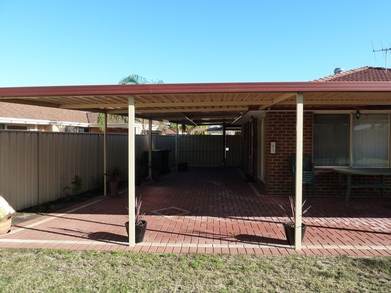 30 Blakemore Retreat, Huntingdale WA 6110