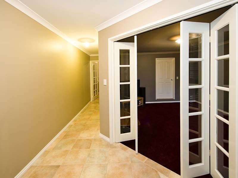 42 Banda Boulevard, Canning Vale WA 6155