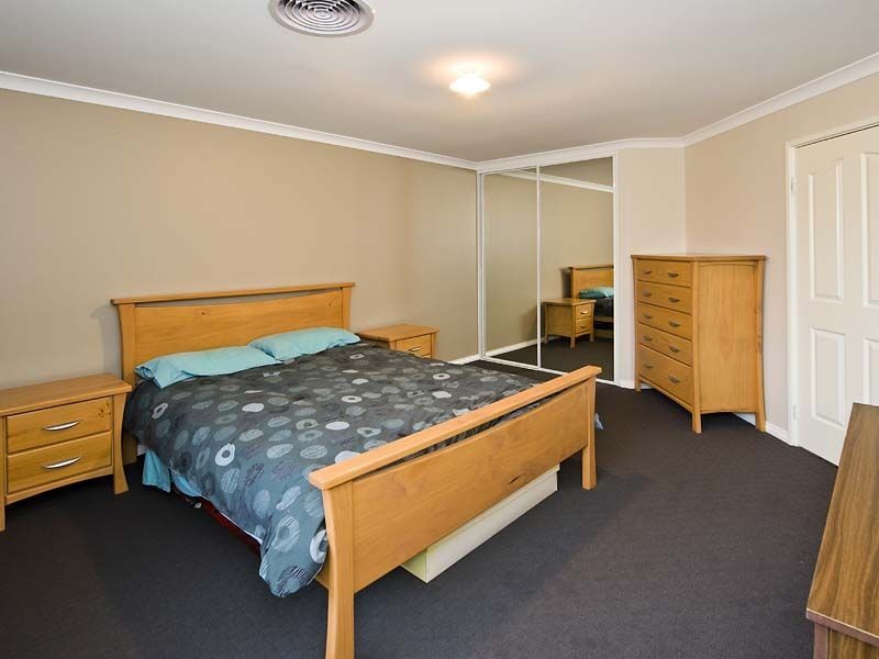 42 Banda Boulevard, Canning Vale WA 6155