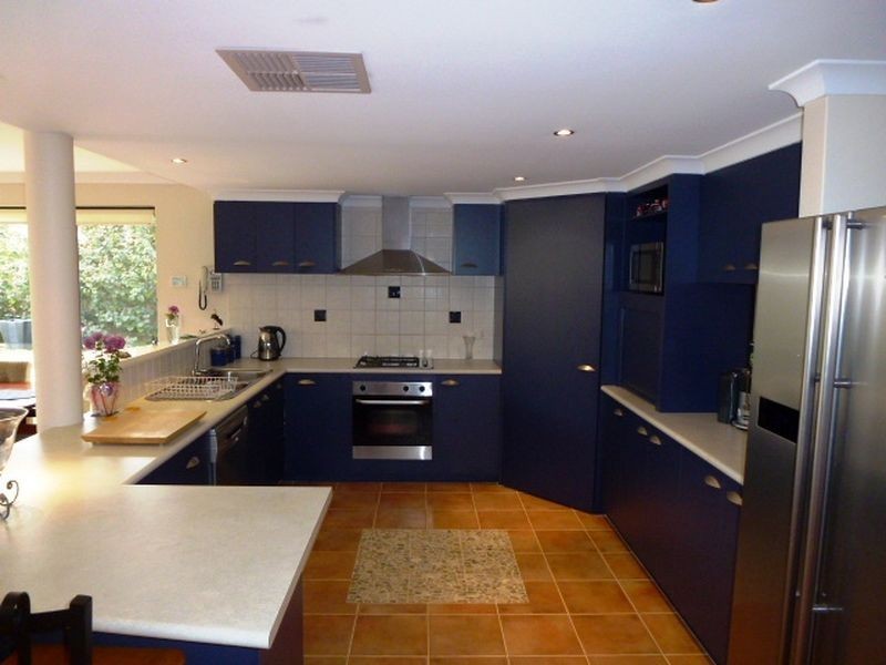 15 Greentree Drive, Southern River WA 6110