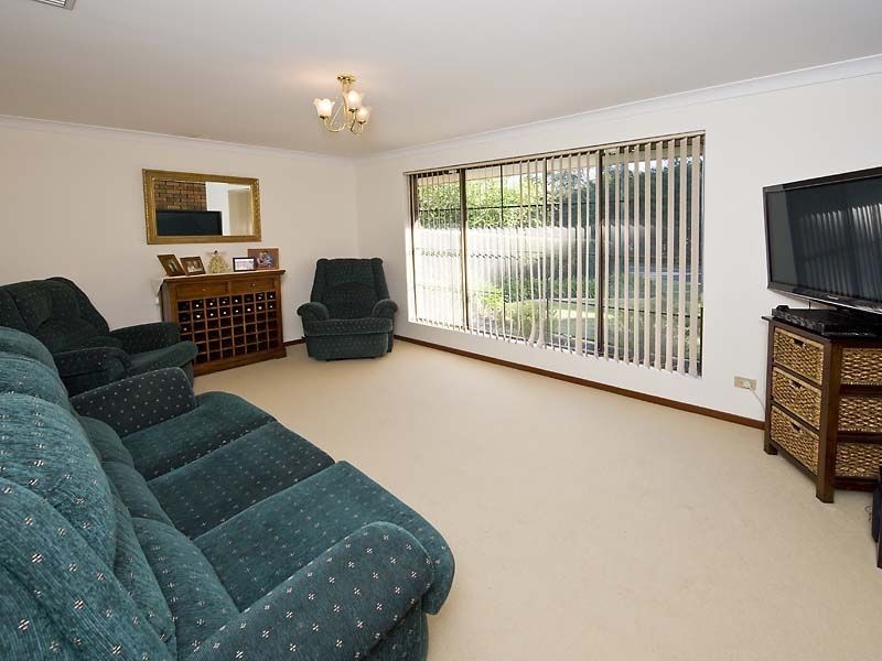 3 Summer Place, Thornlie WA 6108