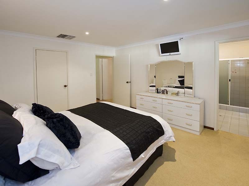 3 Summer Place, Thornlie WA 6108