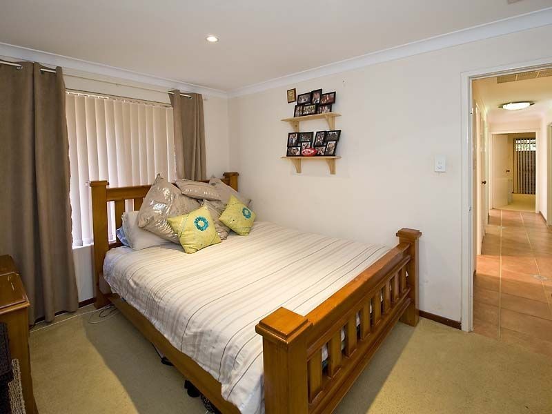 3 Summer Place, Thornlie WA 6108