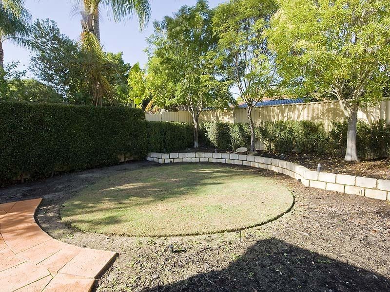 3 Summer Place, Thornlie WA 6108