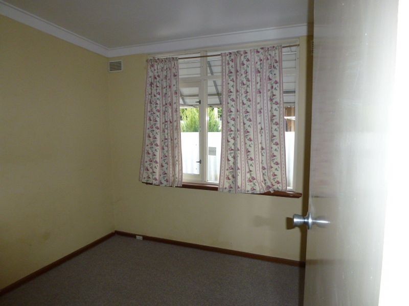 6 Sage Road, Thornlie WA 6108