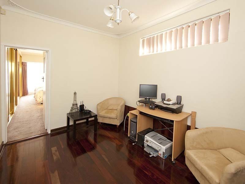 20 Bromley Street, Beckenham WA 6107