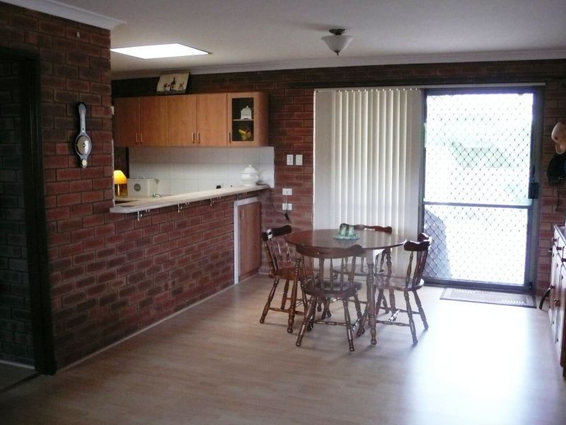 29 Parkside Drive, Thornlie WA 6108