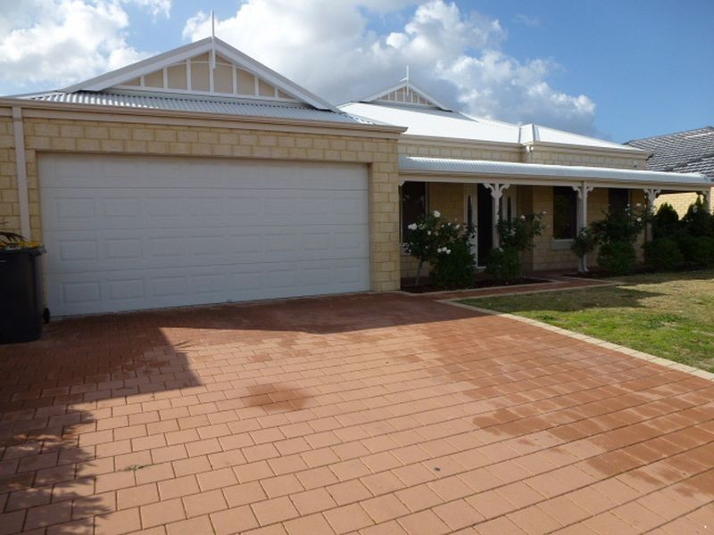 6 Bundera Road, Southern River WA 6110