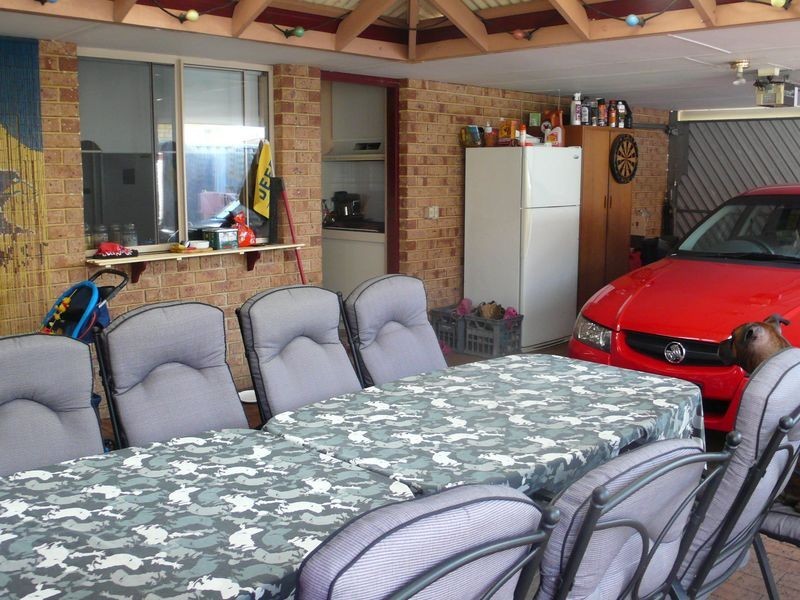 5 Juniper Court, Thornlie WA 6108