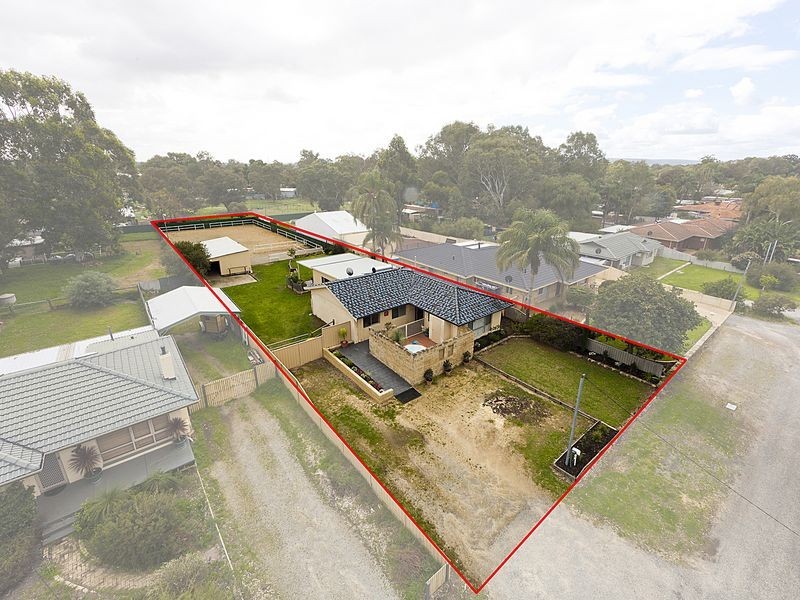 807 Armadale Road, Forrestdale WA 6112
