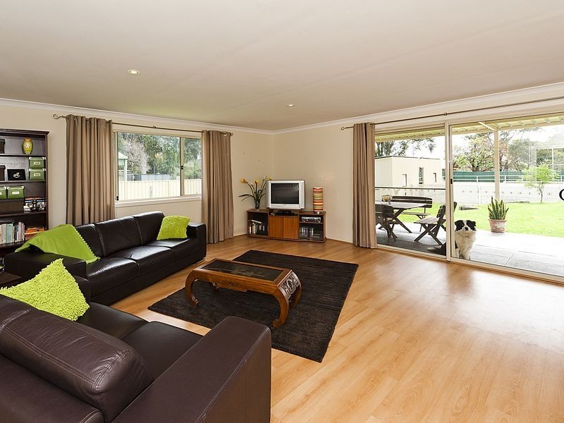 807 Armadale Road, Forrestdale WA 6112