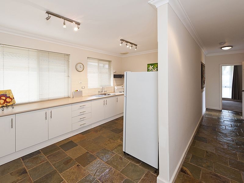 807 Armadale Road, Forrestdale WA 6112