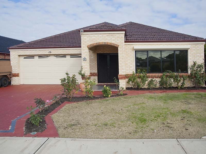 14 Tarradee Circuit, Thornlie WA 6108