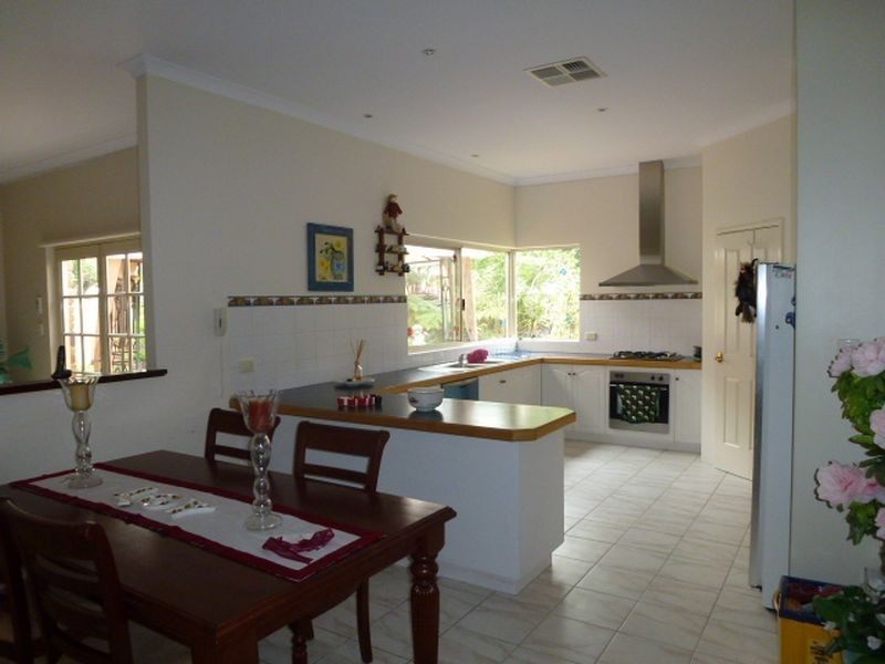 17 Repton Loop, Canning Vale WA 6155