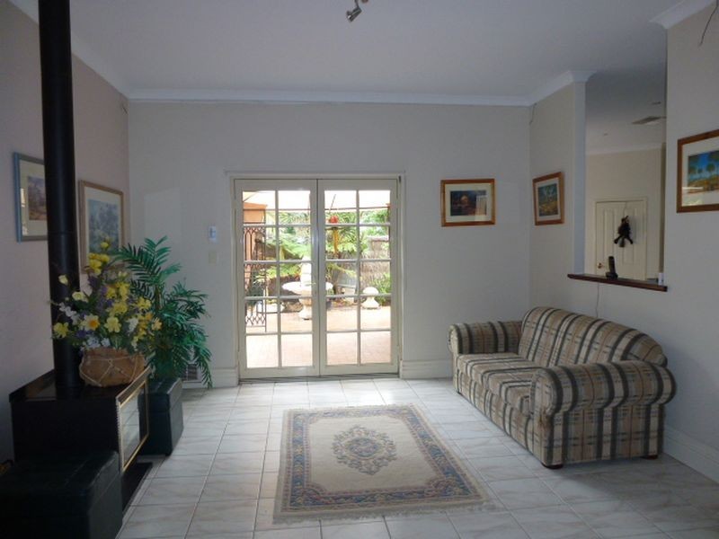 17 Repton Loop, Canning Vale WA 6155