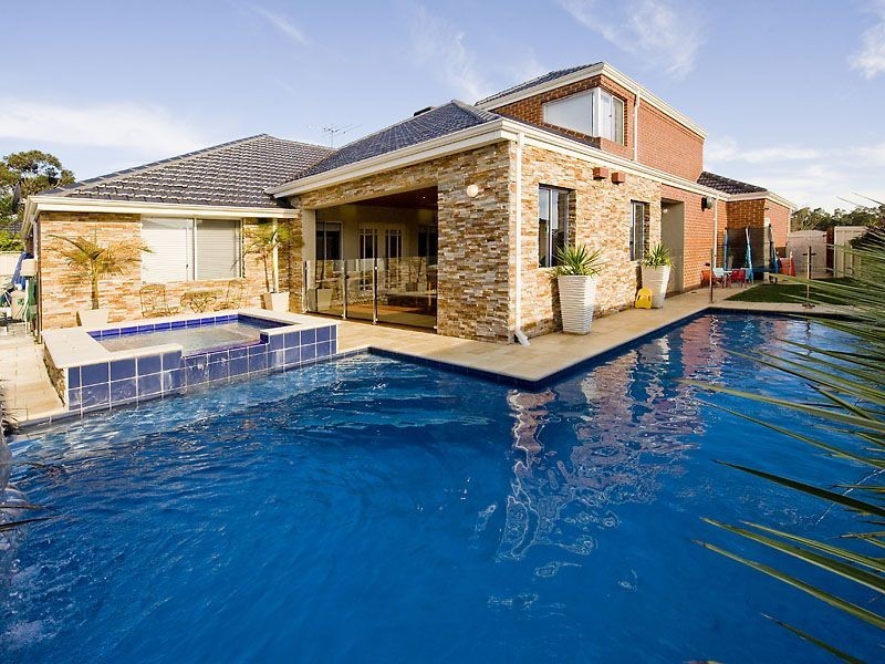 14 Repton Loop, Canning Vale WA 6155