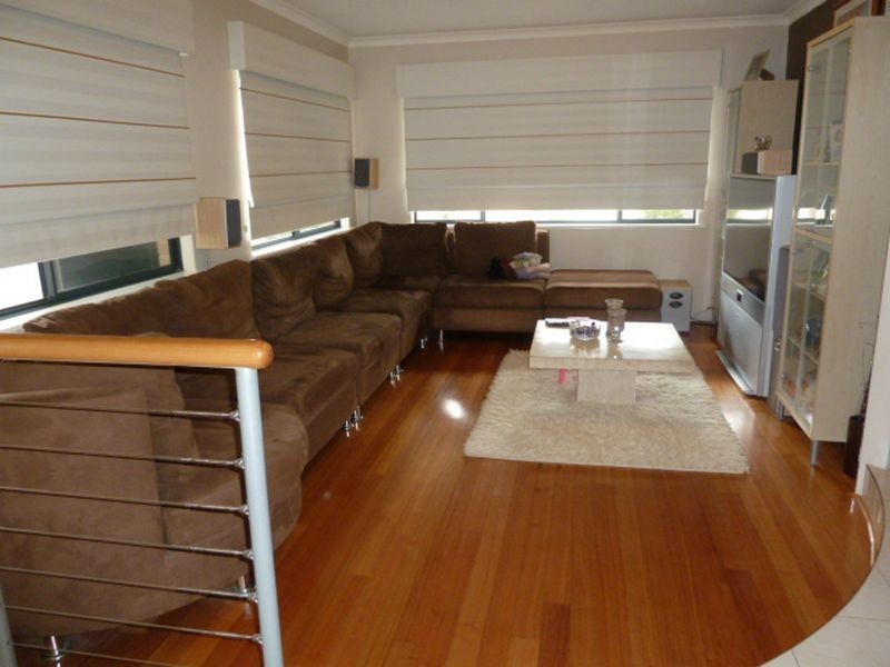 30 Welbeck Road, Canning Vale WA 6155