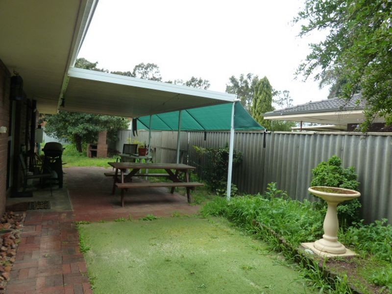 62 Sussex Road, Forrestfield WA 6058