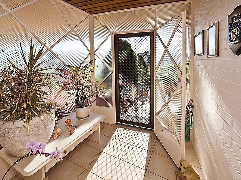 103 Rockingham Beach Road, Rockingham WA 6168