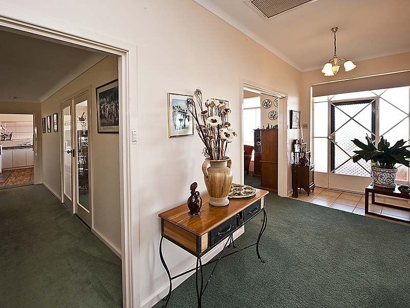 103 Rockingham Beach Road, Rockingham WA 6168