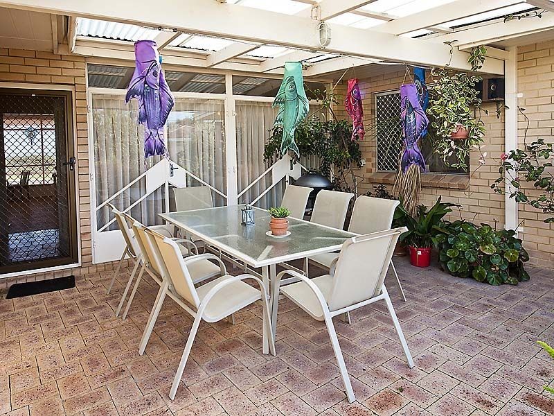 103 Rockingham Beach Road, Rockingham WA 6168