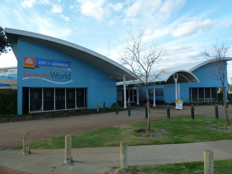 6 Tonbridge Way, Thornlie WA 6108