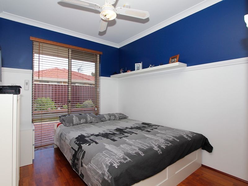 16 Songlark Place, Huntingdale WA 6110