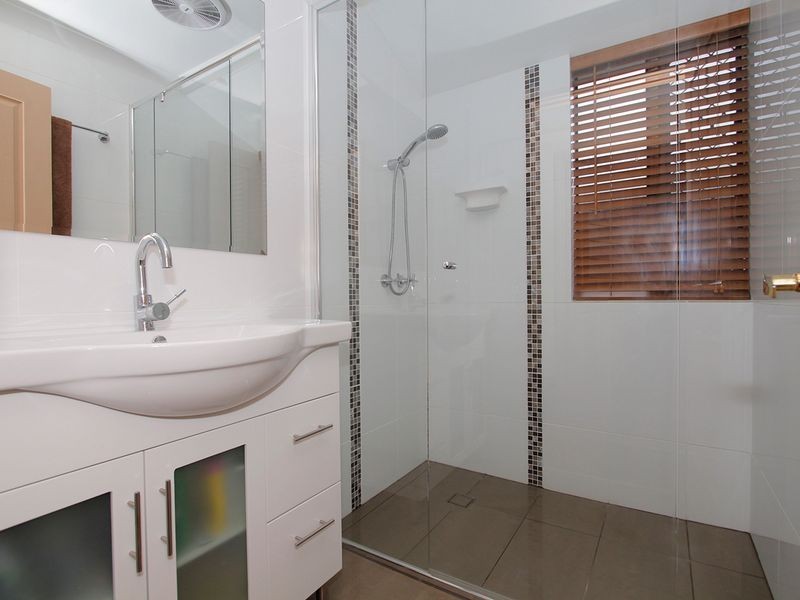 16 Songlark Place, Huntingdale WA 6110