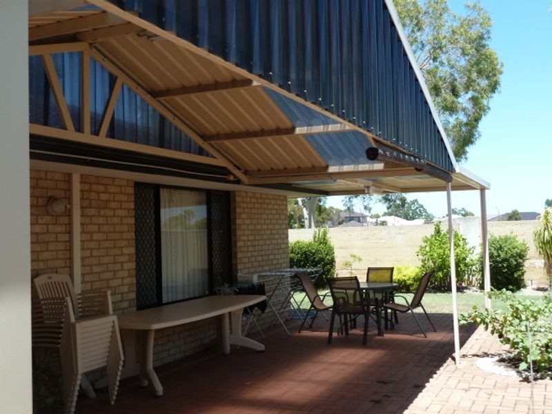 20 Brookside Square, Canning Vale WA 6155