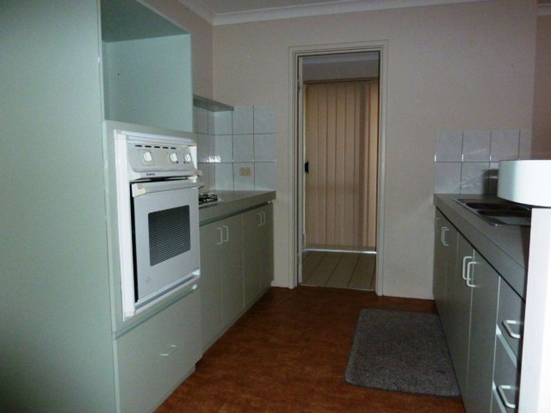 8/39 Spring Road, Thornlie WA 6108