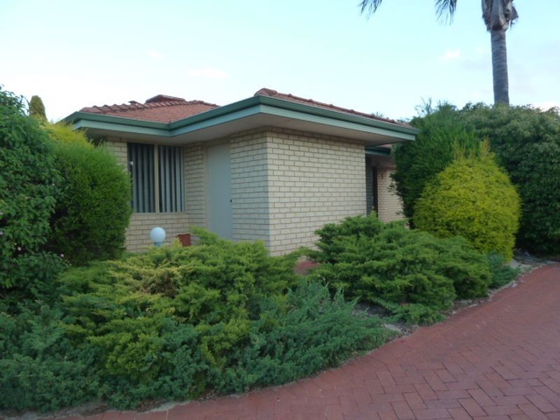 8/39 Spring Road, Thornlie WA 6108