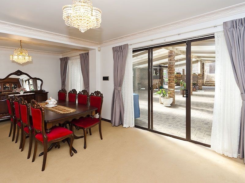 36 Ashley Drive, Kelmscott WA 6111