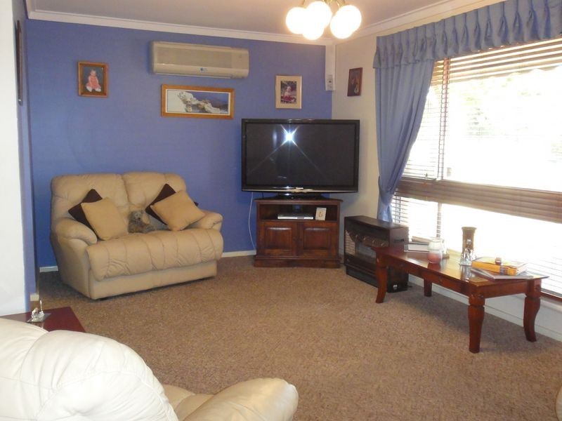 12 Willow Way, Maddington WA 6109