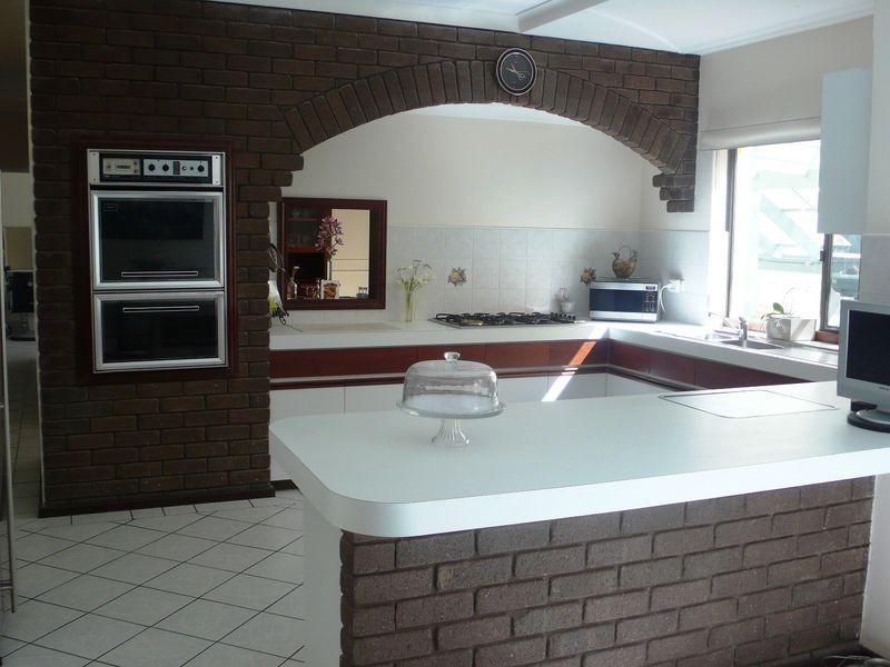 43 Sutherland Drive, Thornlie WA 6108