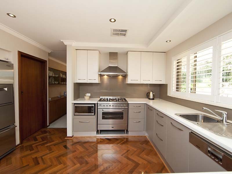 78 Carawatha Avenue, Mount Nasura WA 6112