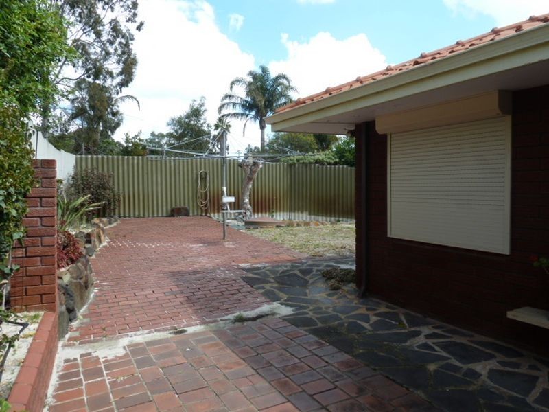 30 Danohill Street, Huntingdale WA 6110