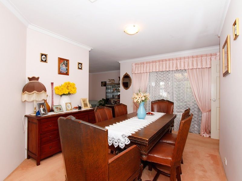 19 Crusader Drive, Thornlie WA 6108