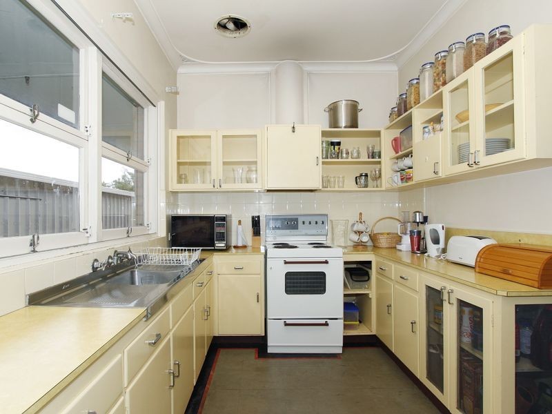 15 Corfield Street, Gosnells WA 6110