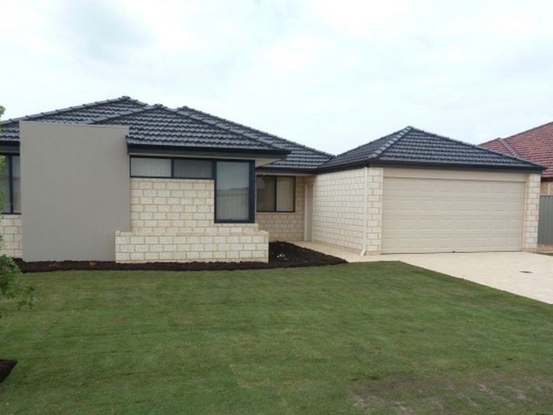 48 Pleasant Avenue, Piara Waters WA 6112