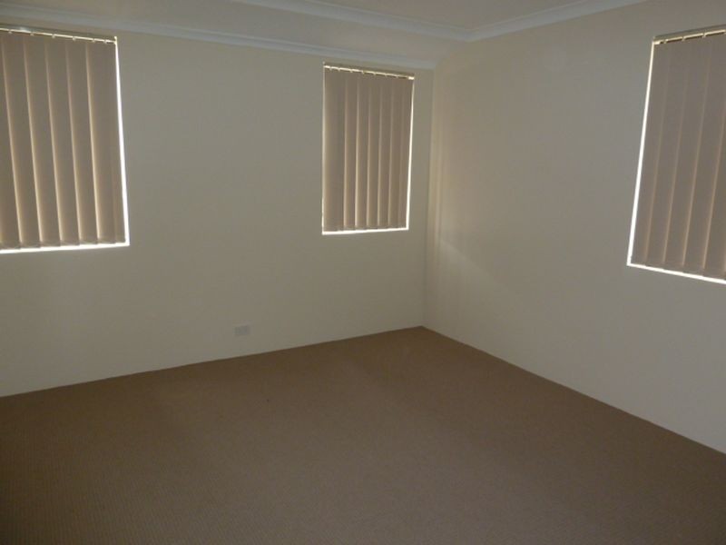 48 Pleasant Avenue, Piara Waters WA 6112