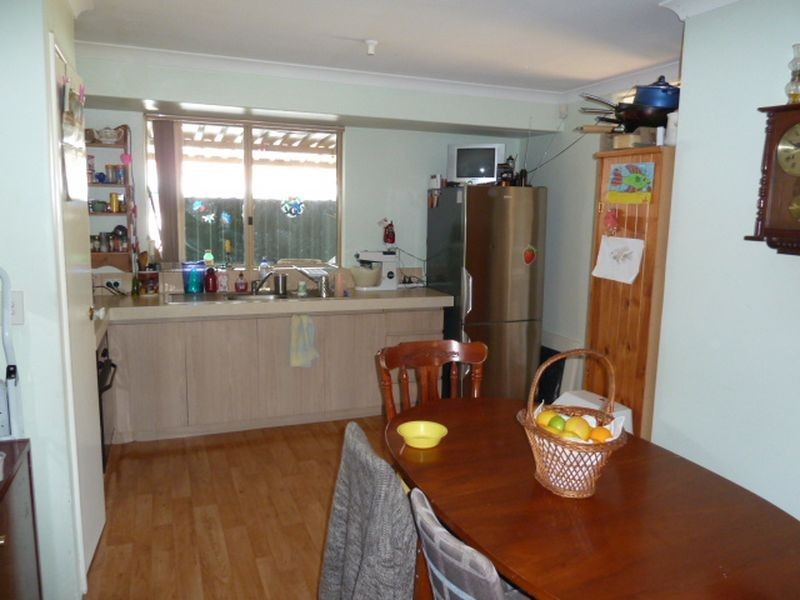 10 Price Court, Brookdale WA 6112