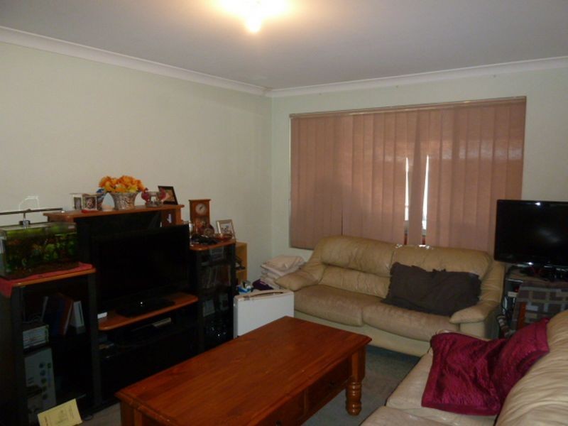 10 Price Court, Brookdale WA 6112