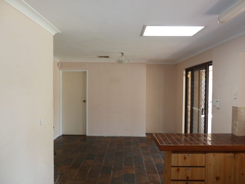 22 Calliandra Way, Forrestfield WA 6058