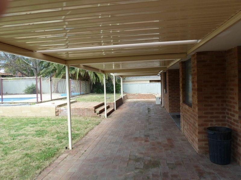 22 Calliandra Way, Forrestfield WA 6058
