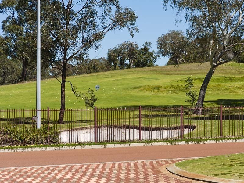 36 Rufford Lane, Canning Vale WA 6155