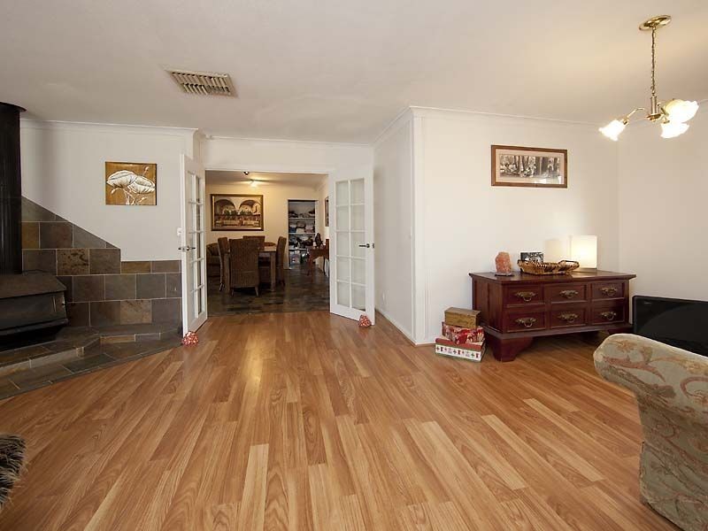 21 Kidman Court, Thornlie WA 6108